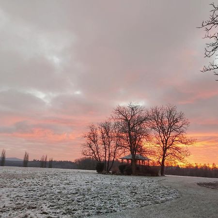 Resort Český ráj Troskovice Esterno foto